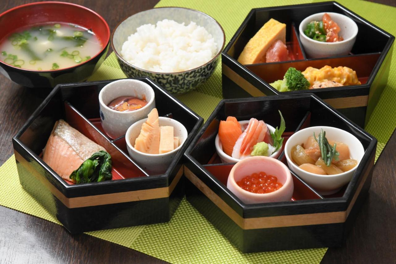 Ana Holiday Inn Sapporo Susukino By Ihg Екстер'єр фото