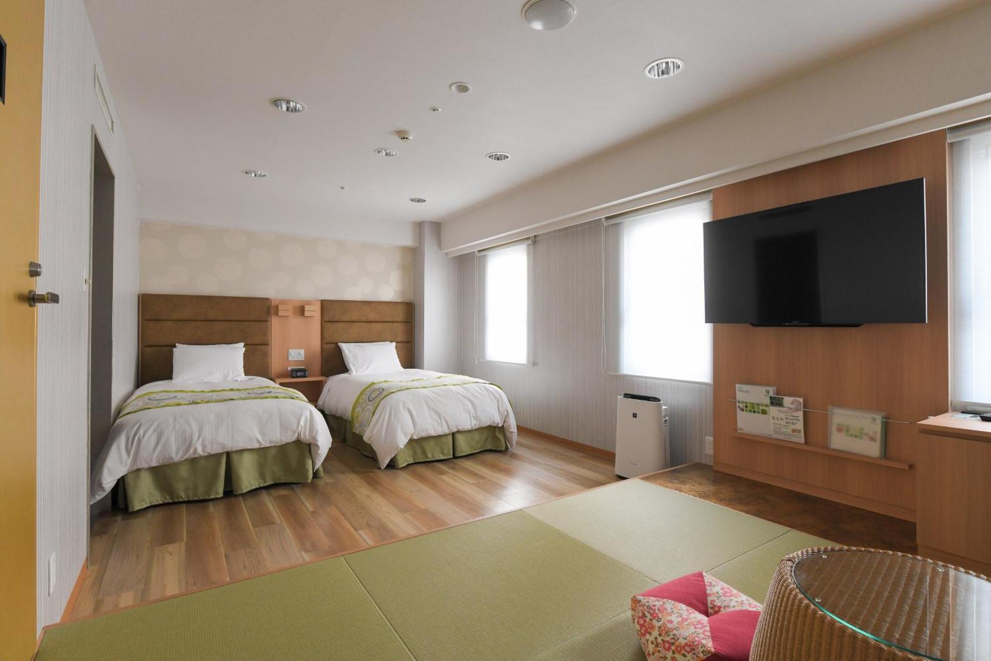 Ana Holiday Inn Sapporo Susukino By Ihg Екстер'єр фото